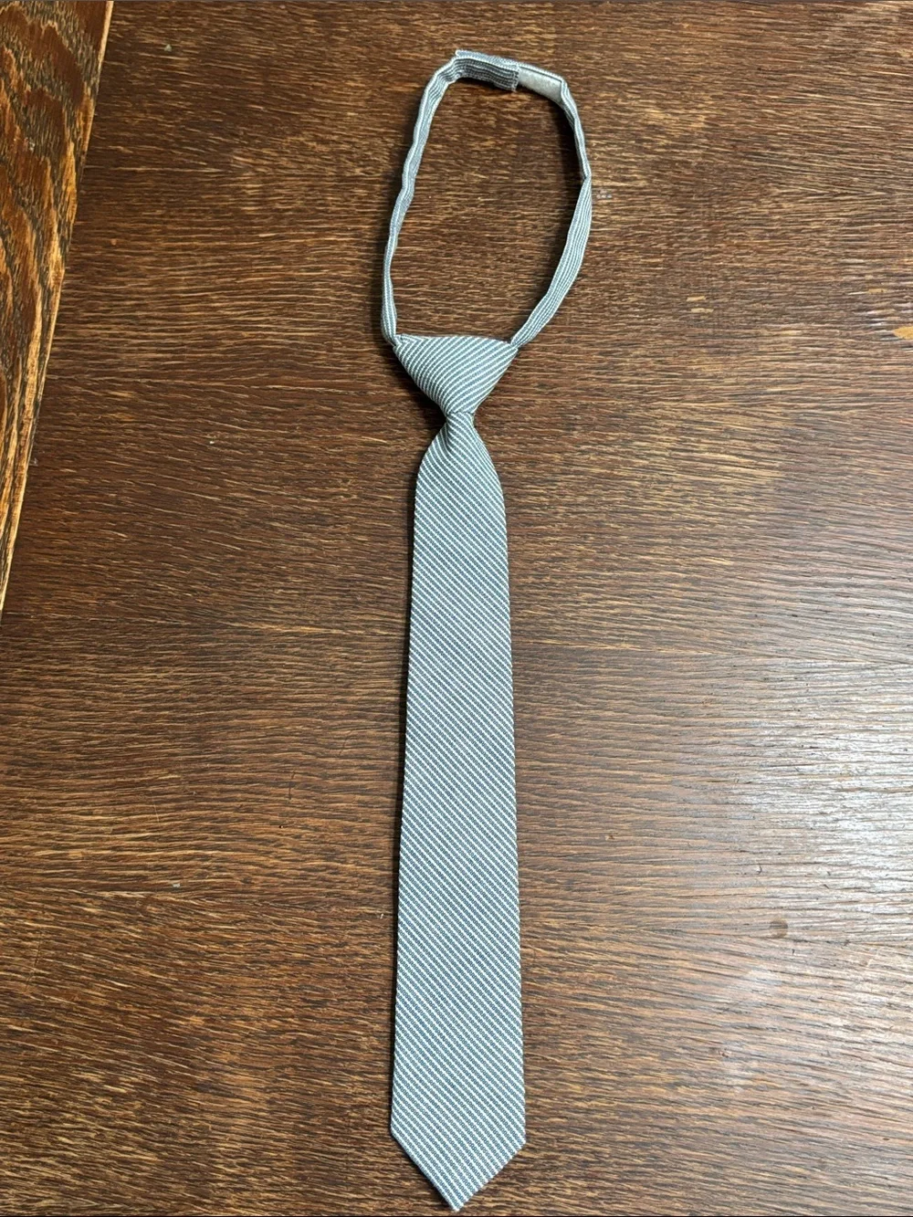 Crazy 8 Boys 4-Piece Blue Pinstripe Seersucker Vest Tie Cap Set 100% Cotton 3T